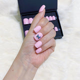 faux-ongles courts naturels press on nails réutilisables sans colle roses papillons bleus