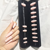 faux-ongles longs press-on nails réutilisables sans colle nude Louis Vuitton