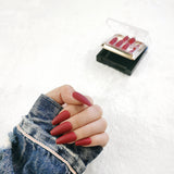 faux-ongles moyens press-on nails réutilisables sans colle rouges bordeaux mats