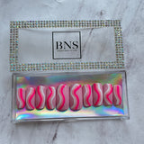 faux-ongles moyens press-on nails réutilisables sans colle swirls roses